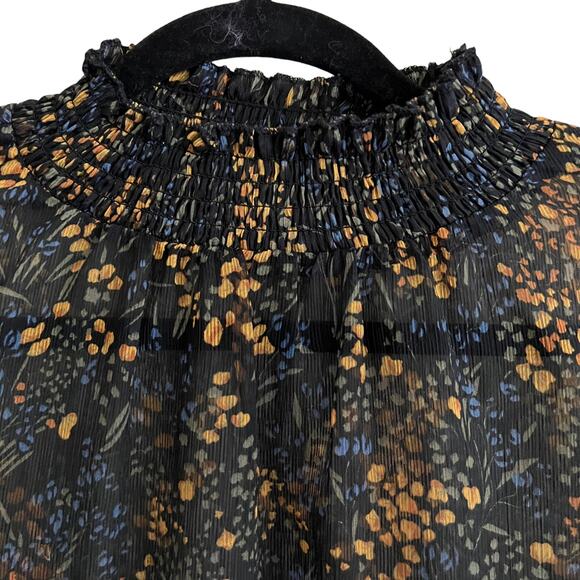 Line and Dot Sheer Floral Top Size S - Picture 5 of 13